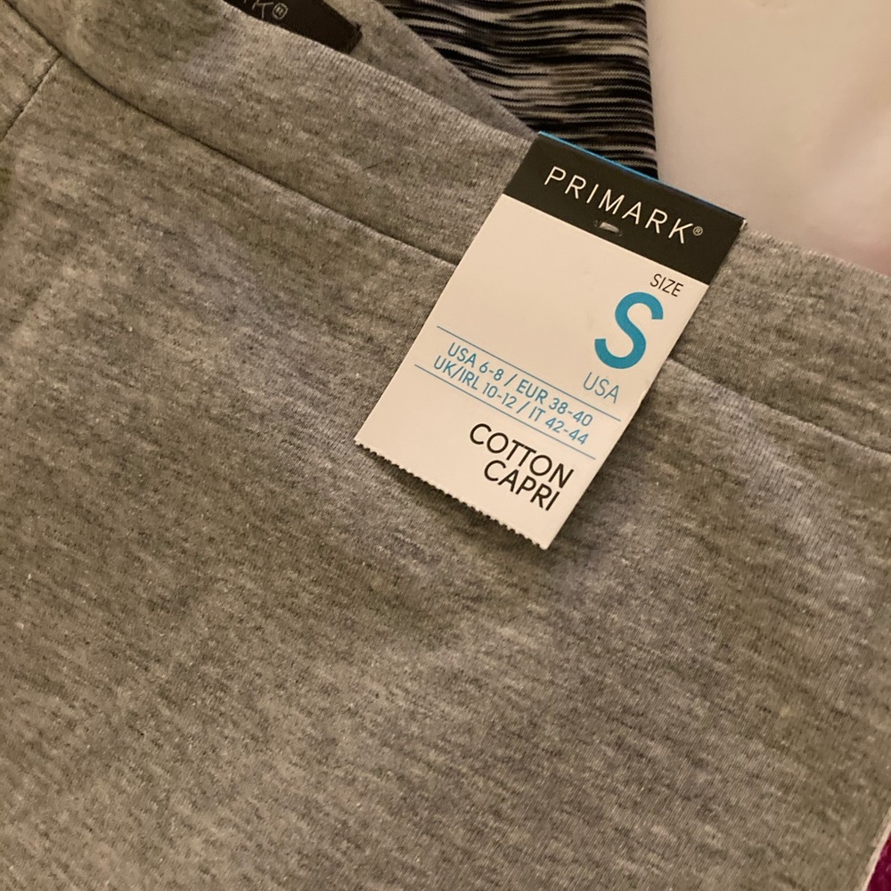 🎁Light gray leggings by Primark NWT